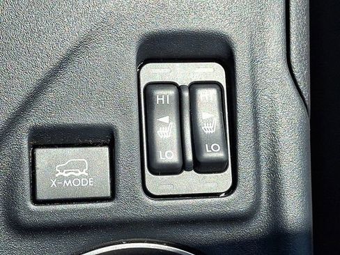 Used 2023 Subaru Crosstrek 2.5i Limited AWD/4WD image 28