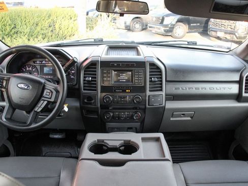 Used 2019 Ford F250 XL w/ Power Equipment Group image 33