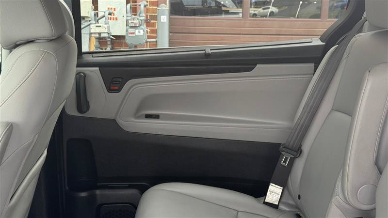 Used 2019 Honda Odyssey EX-L image 25
