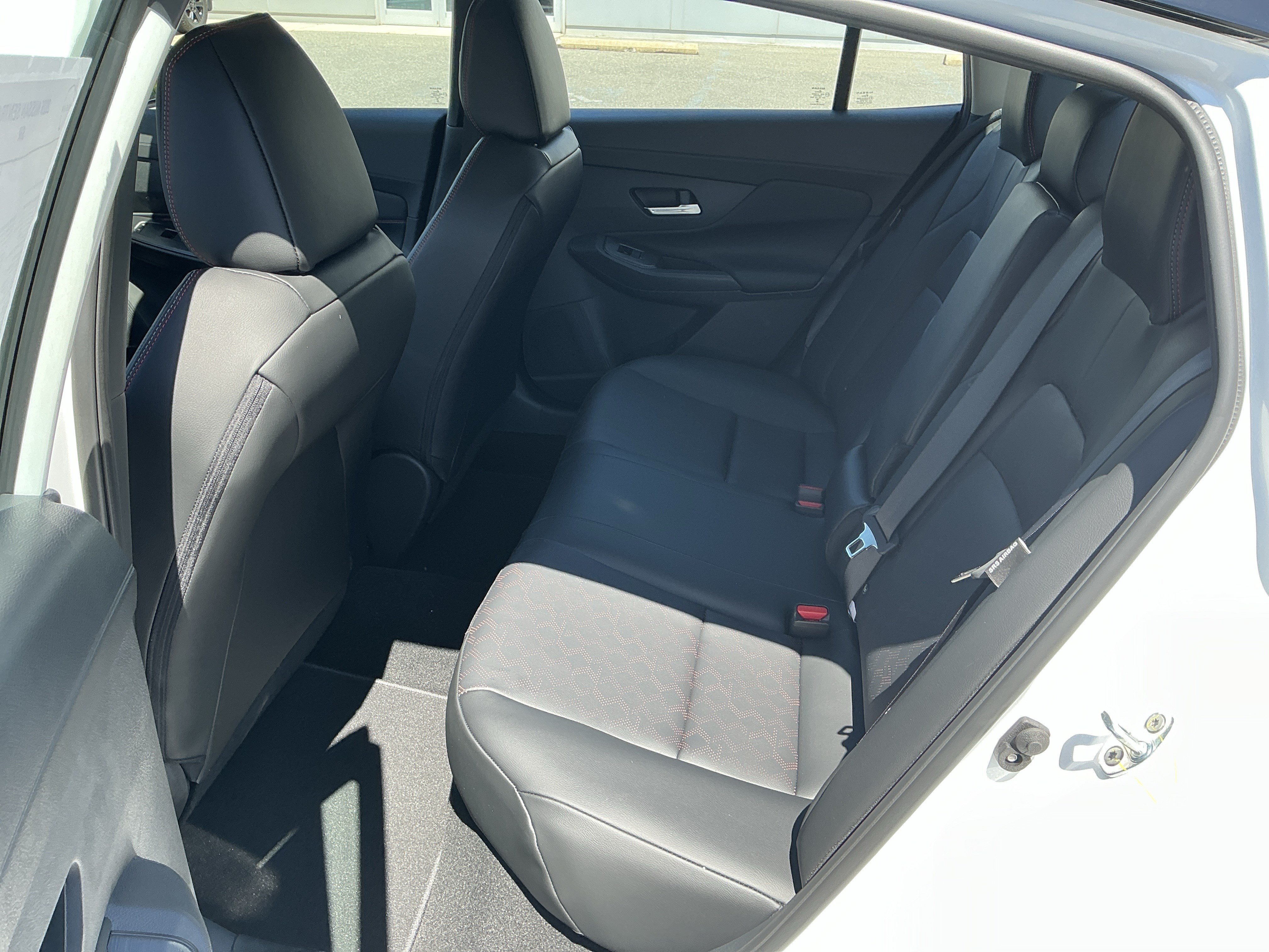 Used 2026 Nissan Sentra SR w/ SR Premium Package FWD image 16