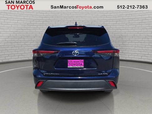 New 2026 Toyota Highlander XLE AWD/4WD image 6