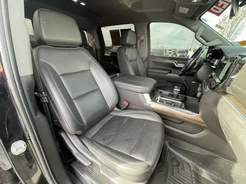 Used 2023 Chevrolet Silverado 1500 LT Trail Boss w/ Convenience Package II image 29