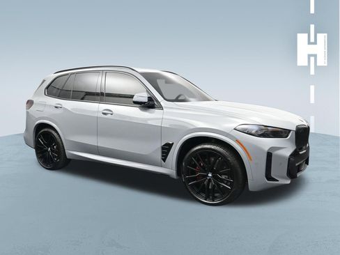 Used 2026 BMW X5 xDrive40i w/ M Sport Package AWD/4WD image 2