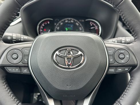 New 2025 Toyota RAV4 XLE Premium image 19