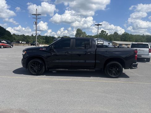 Used 2023 Chevrolet Silverado 1500 RST AWD/4WD image 11