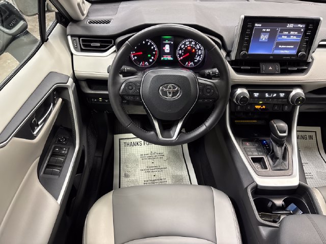 Used 2021 Toyota RAV4 XLE Premium AWD/4WD image 14