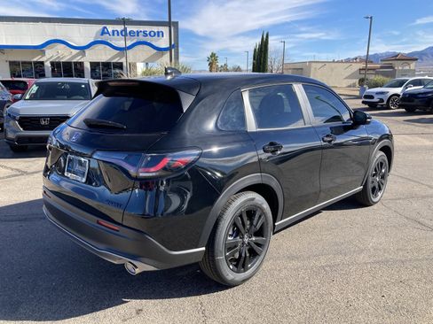 New 2026 Honda HR-V Sport image 5