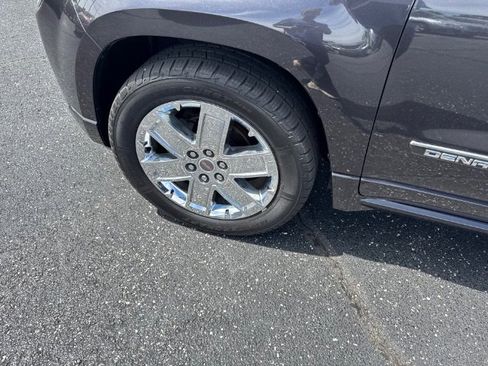 Used 2015 GMC Acadia Denali FWD image 9
