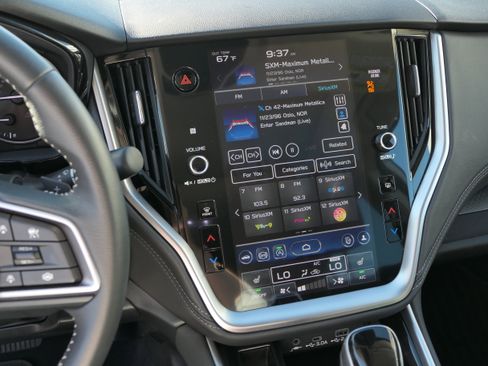 Certified 2025 Subaru Outback Premium image 18