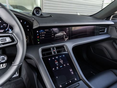New 2026 Porsche Taycan 4S AWD/4WD image 30