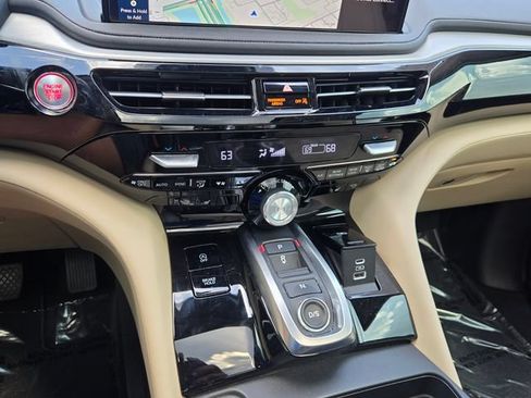 Certified 2025 Acura MDX FWD w/ Technology Package image 20