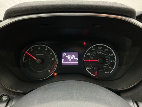 Used 2018 Subaru Crosstrek 2.0i Premium AWD/4WD image 26