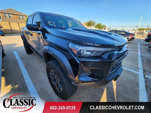 Used 2025 Chevrolet Colorado ZR2 AWD/4WD image 1