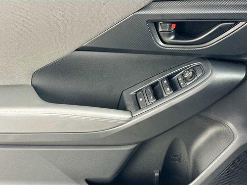 Certified 2025 Subaru Crosstrek 2.0i Premium w/ Convenience Package #2 image 16