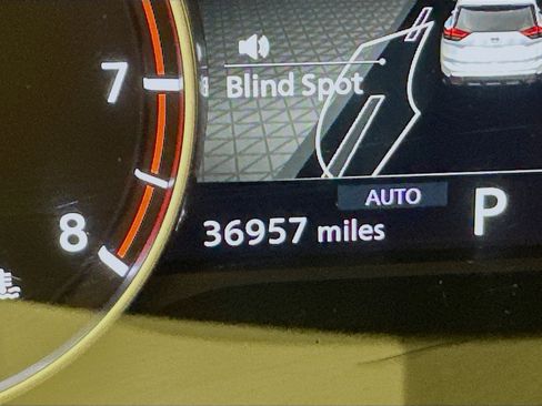 Used 2025 Nissan Rogue SV image 19