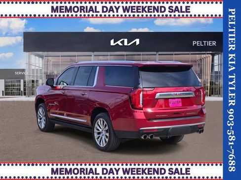 Used 2021 GMC Yukon XL Denali w/ Denali Ultimate Package AWD/4WD image 4