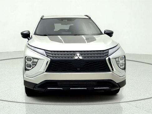 Used 2025 Mitsubishi Eclipse Cross AWD image 2