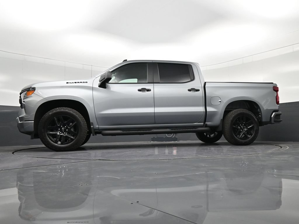 Used 2026 Chevrolet Silverado 1500 Custom w/ Turbomax Blackout Package RWD image 31