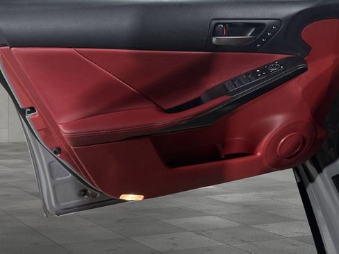 Certified 2025 Lexus IS 350 F Sport image 10