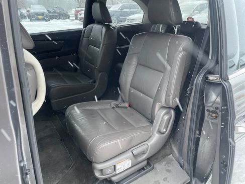 Used 2015 Honda Odyssey Touring image 13