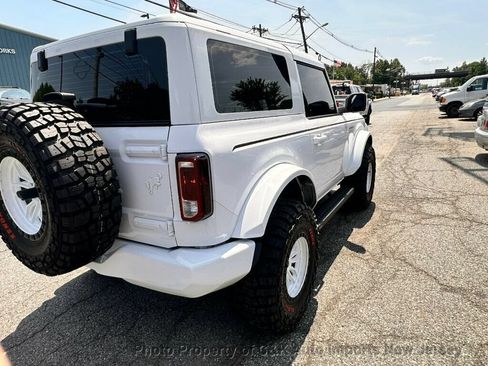 Used 2025 Ford Bronco 2-Door w/ Sasquatch Package AWD/4WD image 9