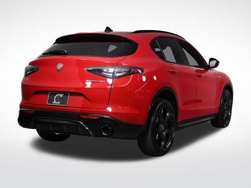 Used 2025 Alfa Romeo Stelvio Sprint w/ Veloce Package AWD/4WD image 5
