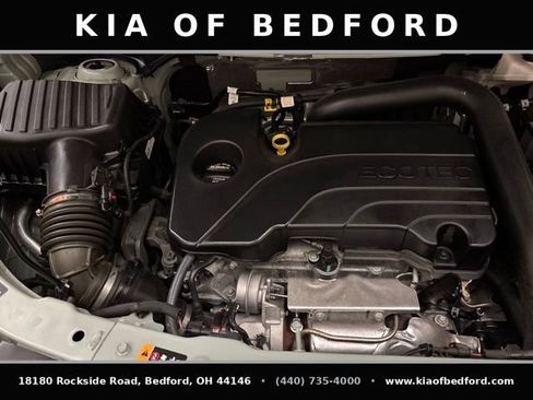 Used 2025 Chevrolet Equinox LT w/ Convenience Package II FWD image 26