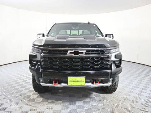 Used 2022 Chevrolet Silverado 1500 ZR2 image 11
