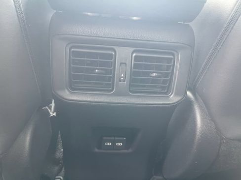 Used 2023 Toyota RAV4 XLE Premium FWD image 16