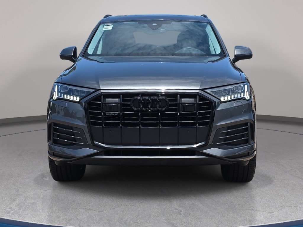 Used 2023 Audi Q7 2.0T Premium Plus w/ Premium Plus Package AWD/4WD image 3