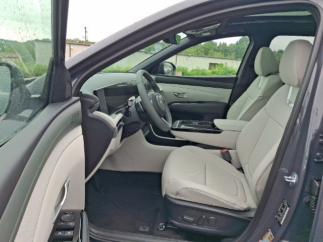 New 2026 Hyundai Tucson Limited w/ Tow & Go Package AWD/4WD image 6