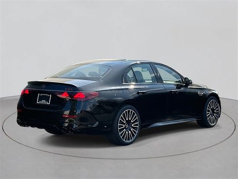 New 2026 Mercedes-Benz E 53 AMG e 4MATIC Sedan image 4