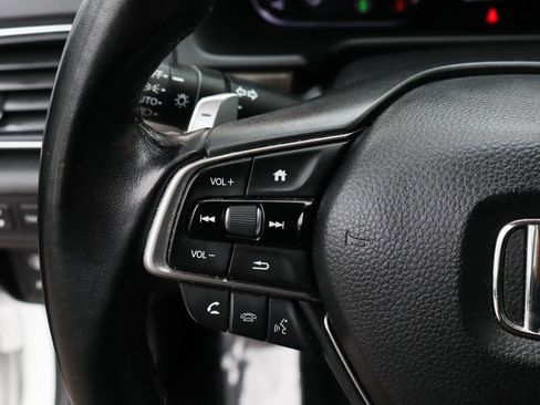 Used 2021 Honda Accord Touring image 24