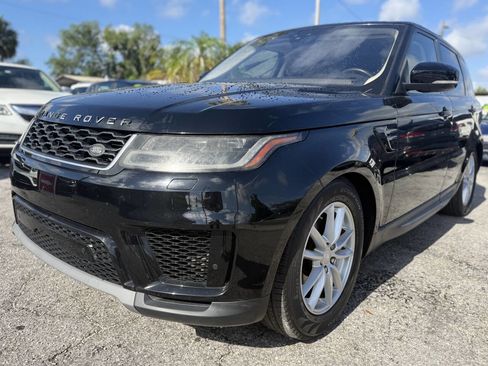Used 2018 Land Rover Range Rover Sport SE AWD/4WD image 2
