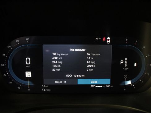 Certified 2025 Volvo XC60 B5 Plus image 12