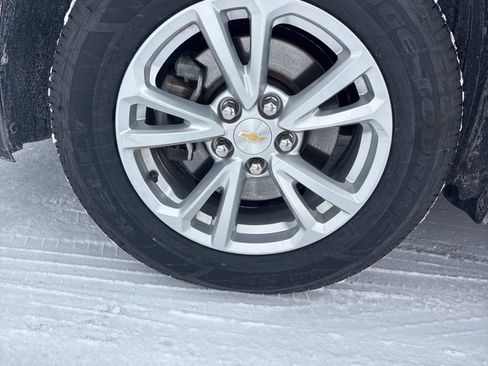 Used 2016 Chevrolet Equinox LT w/ Convenience Package image 12