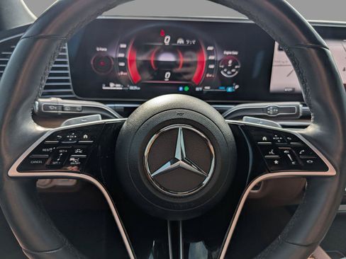 Used 2024 Mercedes-Benz GLE 350 4MATIC image 23