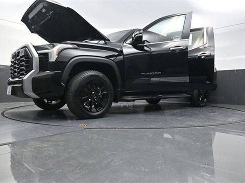 Used 2023 Toyota Tundra Limited w/ TRD Off-Road Package image 27