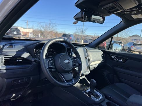 Used 2025 Subaru Forester Limited w/ Popular Package #2 image 27