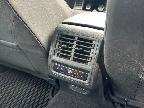 Used 2023 Volkswagen GTI Autobahn image 34