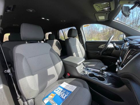 Certified 2023 Chevrolet Traverse LT w/ LPO, Floor Liner Package AWD/4WD image 12