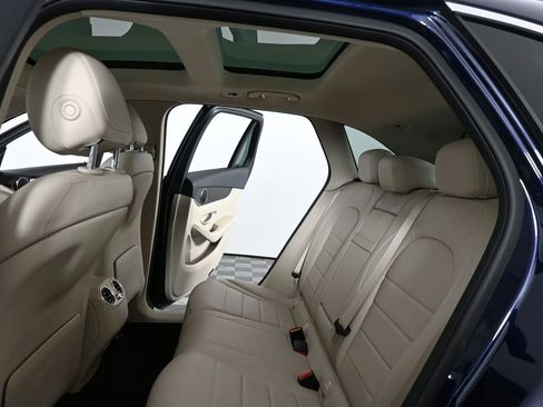 Certified 2022 Mercedes-Benz GLC 300 image 19