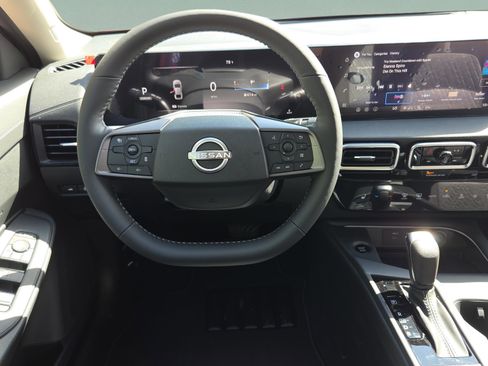 New 2026 Nissan Sentra SV w/ SV Convenience Package FWD image 11