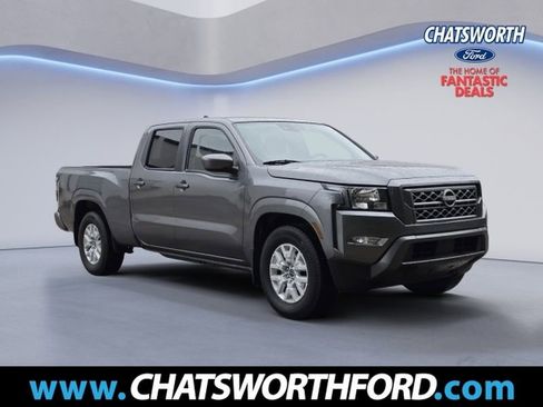 Used 2024 Nissan Frontier SV w/ Technology Package RWD image 1