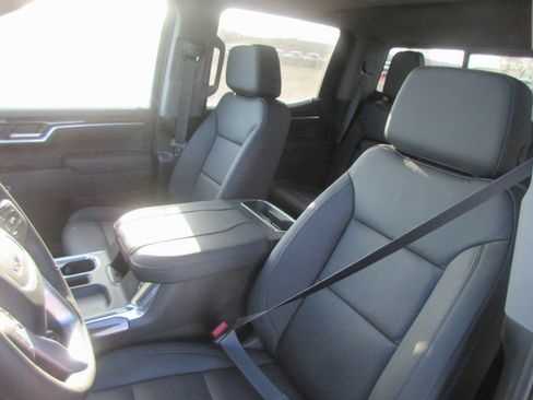 New 2026 GMC Sierra 1500 Elevation w/ Elevation Premium Package AWD/4WD image 14