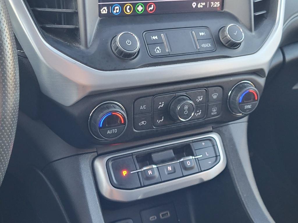 Used 2021 GMC Acadia SLE w/ Driver Convenience Package FWD image 16