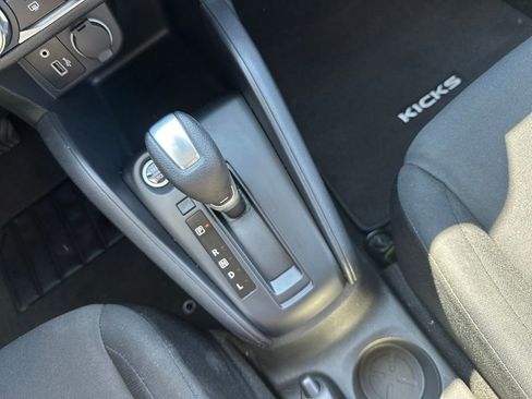 Certified 2024 Nissan Kicks S image 23