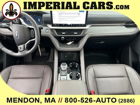 New 2026 Ford Explorer Platinum w/ LUX Leather Package image 23