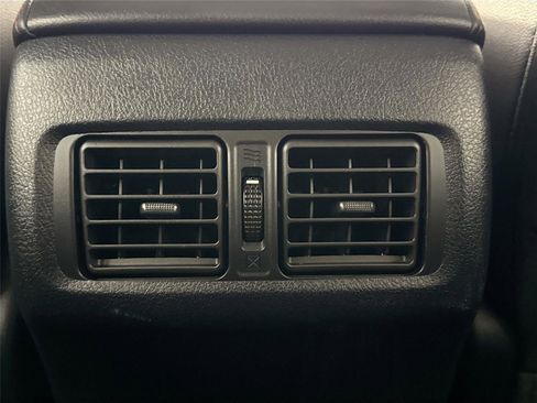 Certified 2024 Toyota 4Runner TRD Off-Road Premium image 37