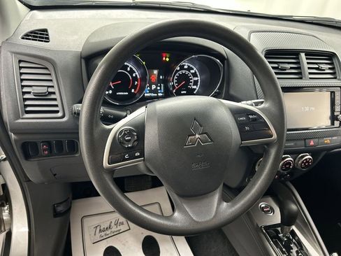 Used 2022 Mitsubishi Outlander Sport ES image 4